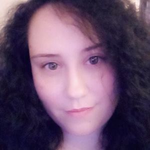 Meet your Posher, Kendra